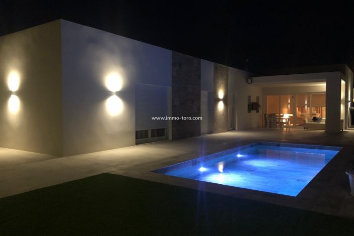 Image No.17-3 Bed Villa for sale