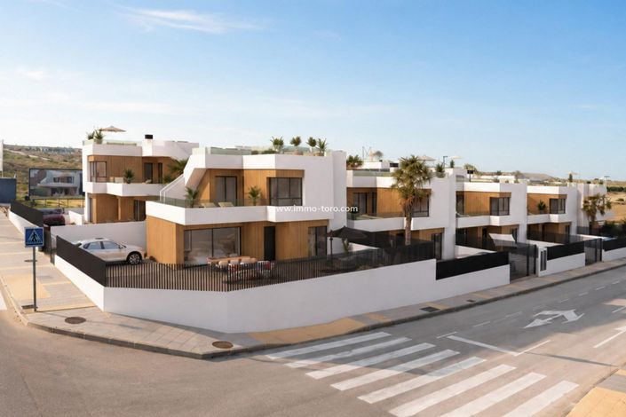 Image No.2-3 Bed Villa for sale