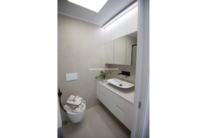 Image No.23-3 Bed Property for sale