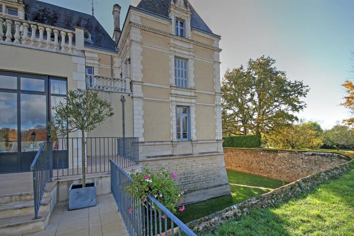 Image No.14-2 Bed Apartment for sale