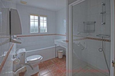 ge0s8nzja06gq68s9bc2oa-700x467