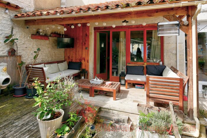 Image No.21-5 Bed House for sale