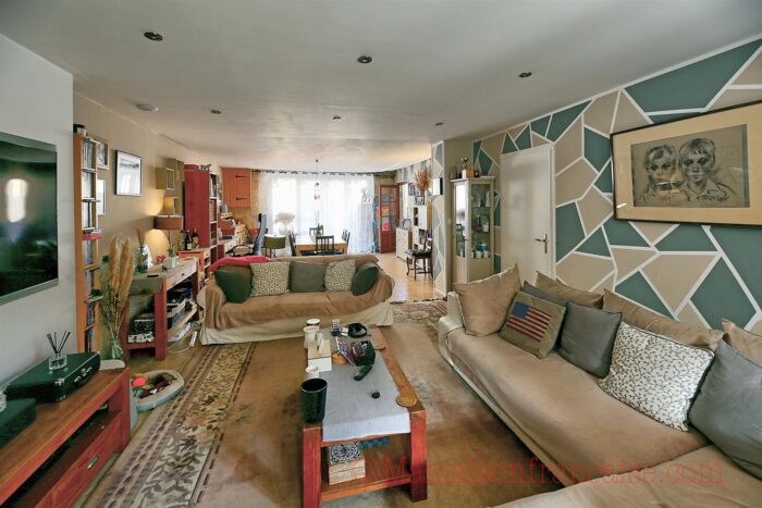 Image No.4-5 Bed House for sale