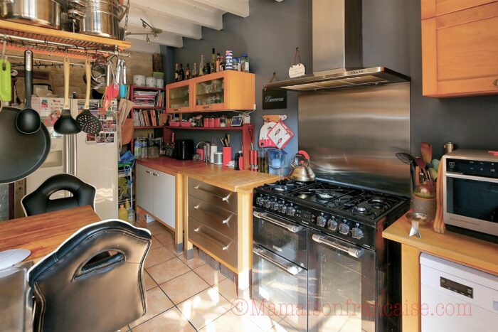 Image No.6-5 Bed House for sale