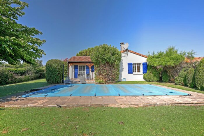 Image No.1-3 Bed House for sale