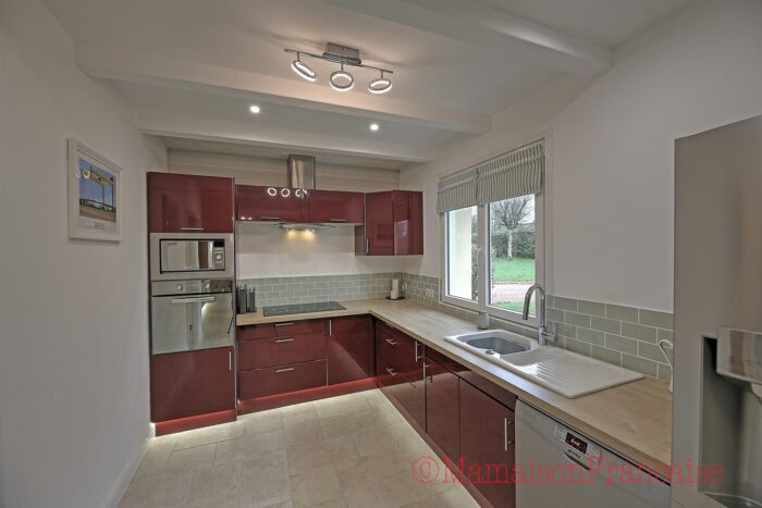 Image No.7-4 Bed Bungalow for sale