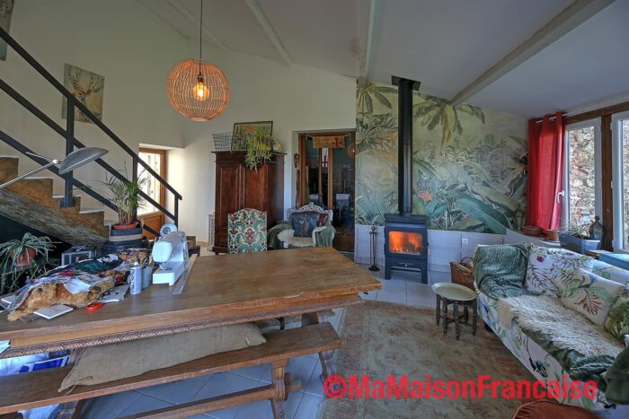 Image No.15-3 Bed House for sale