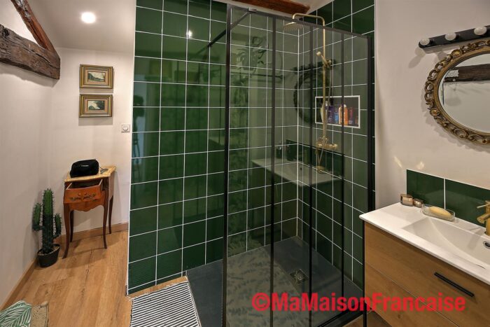 Image No.21-3 Bed House for sale