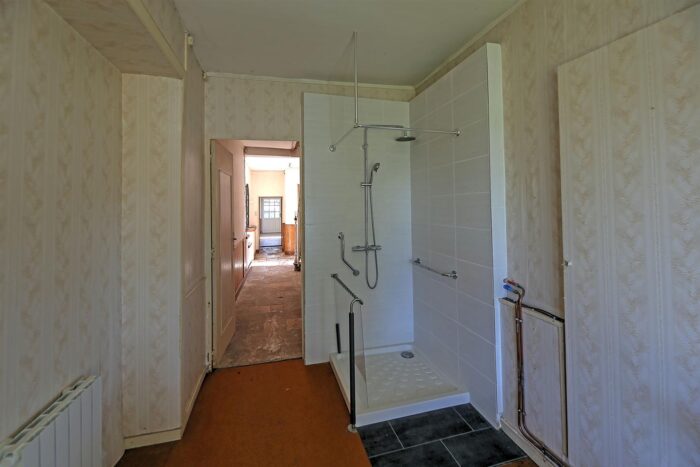 Image No.14-5 Bed House for sale