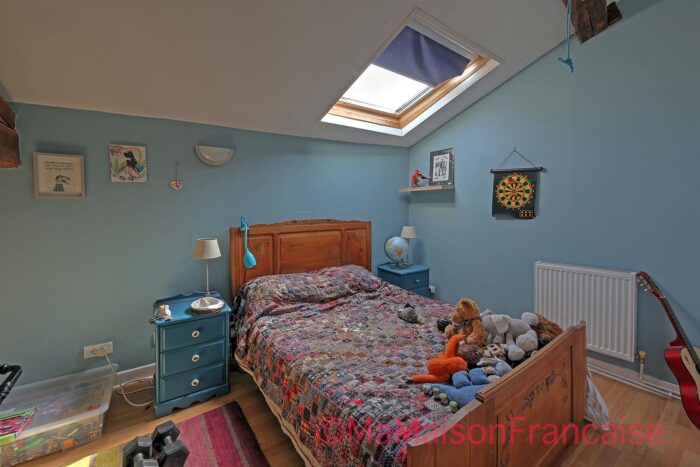 Image No.10-14 Bed House for sale