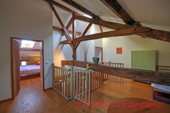 Image No.16-14 Bed House for sale