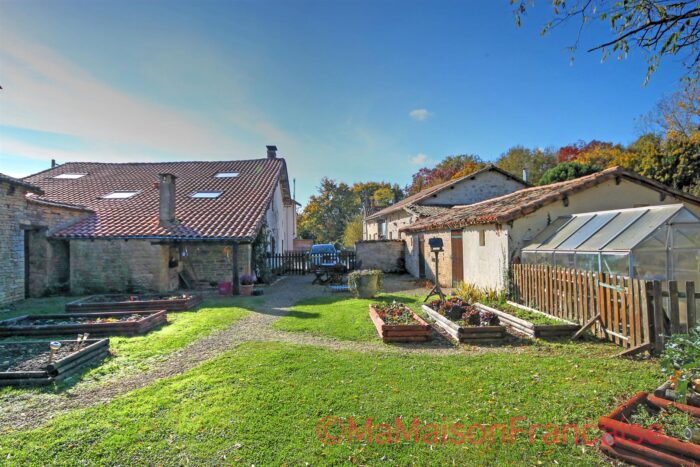 Image No.2-14 Bed House for sale