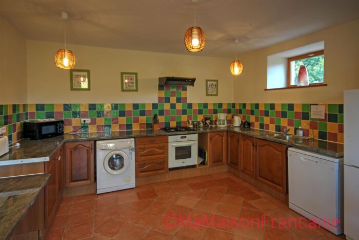 Image No.21-14 Bed House for sale