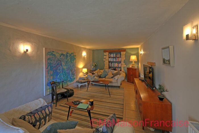 Image No.4-14 Bed House for sale