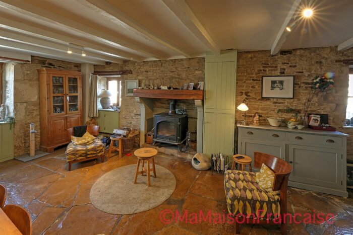 Image No.6-14 Bed House for sale