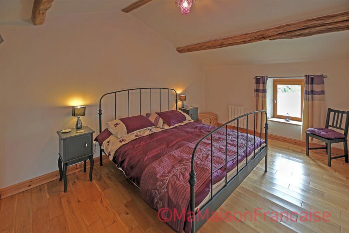 Image No.18-3 Bed House for sale