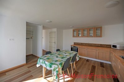 lvnvdpzeje-yoy7brvi8gq-700x467