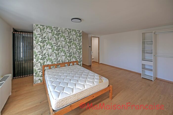 Image No.17-2 Bed House for sale