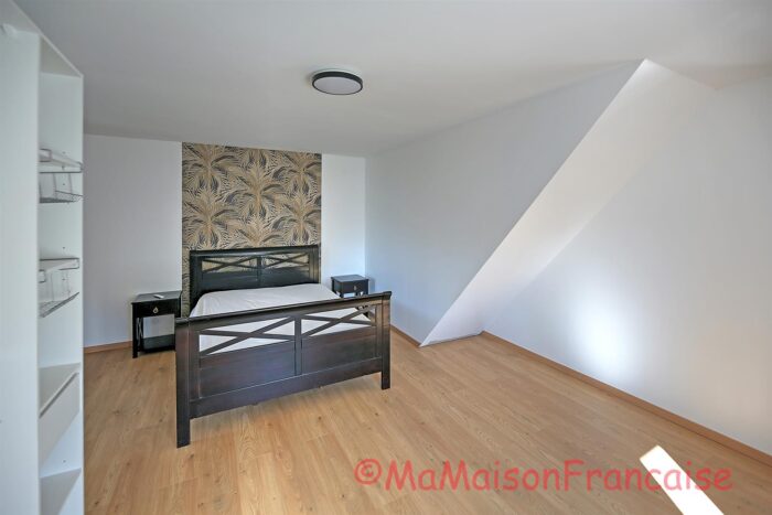 Image No.26-2 Bed House for sale