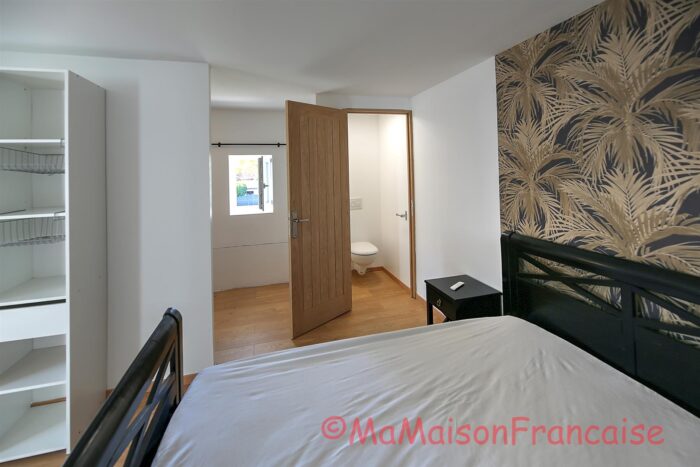 Image No.27-2 Bed House for sale