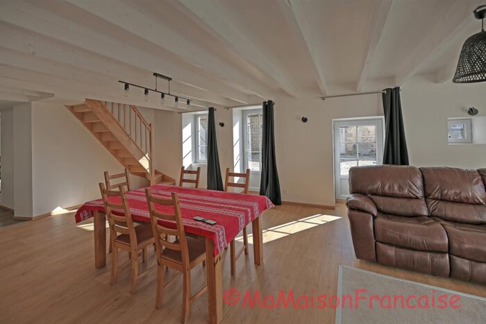 Image No.7-2 Bed House for sale