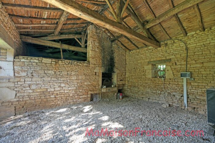 Image No.26-6 Bed House for sale