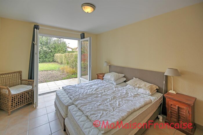 Image No.12-3 Bed Bungalow for sale