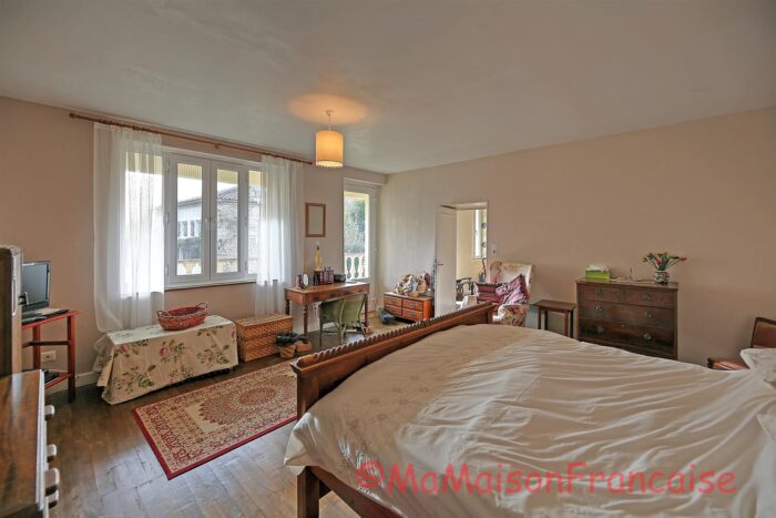 Image No.13-4 Bed House for sale