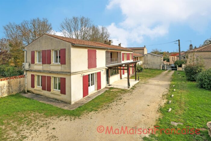 Image No.20-4 Bed House for sale