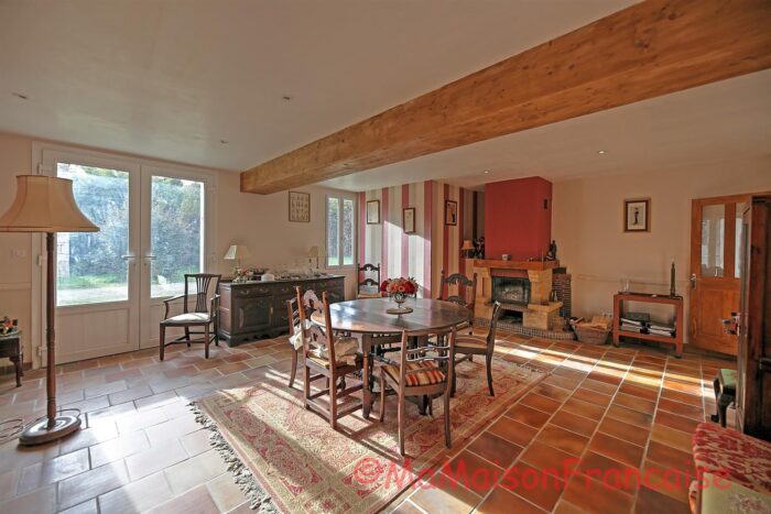 Image No.7-4 Bed House for sale