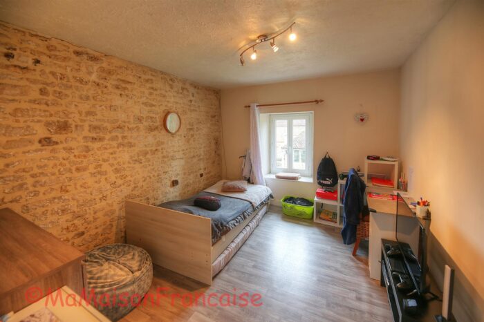 Image No.14-4 Bed House for sale