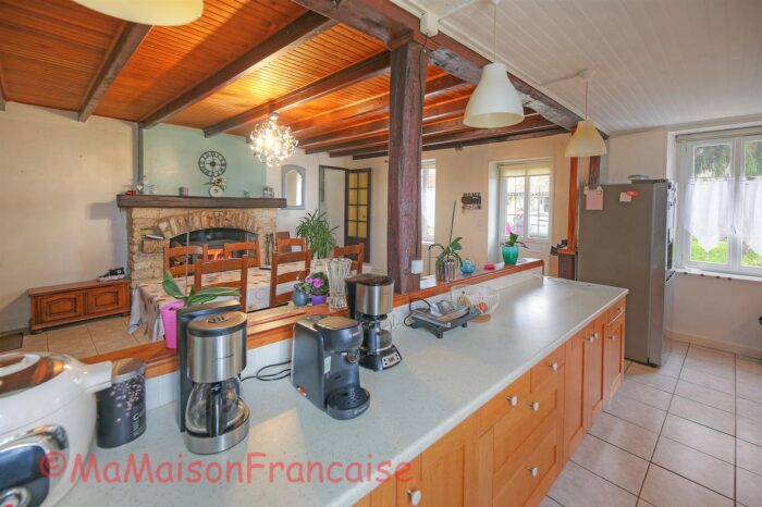 Image No.6-4 Bed House for sale