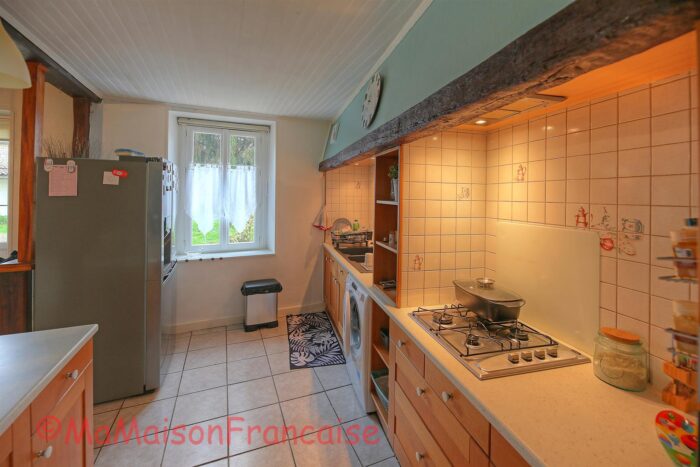 Image No.8-4 Bed House for sale