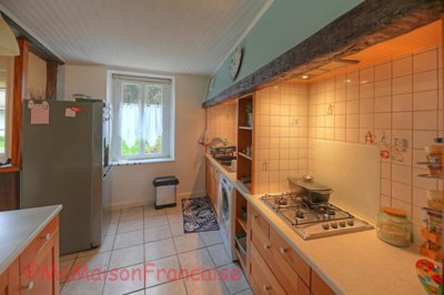 bt879kekneytorxxlgn3hw-700x467