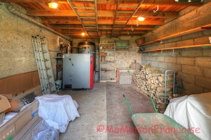 Image No.18-3 Bed House for sale