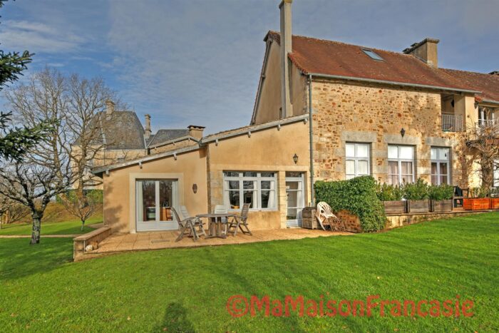 Image No.2-Maison de 1 chambre à vendre à Deux-Sevres