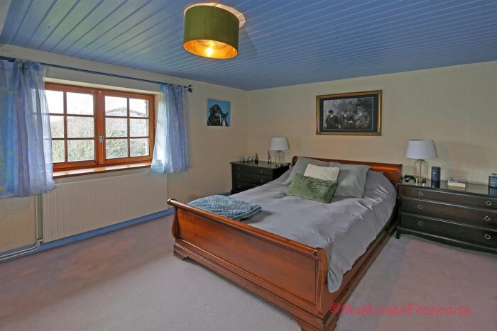 Image No.21-5 Bed House for sale