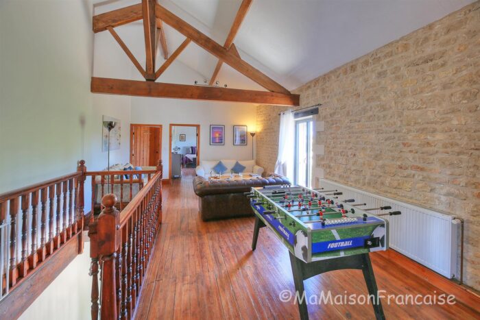 Image No.18-5 Bed House for sale