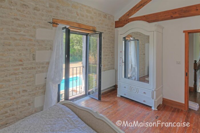 Image No.25-5 Bed House for sale