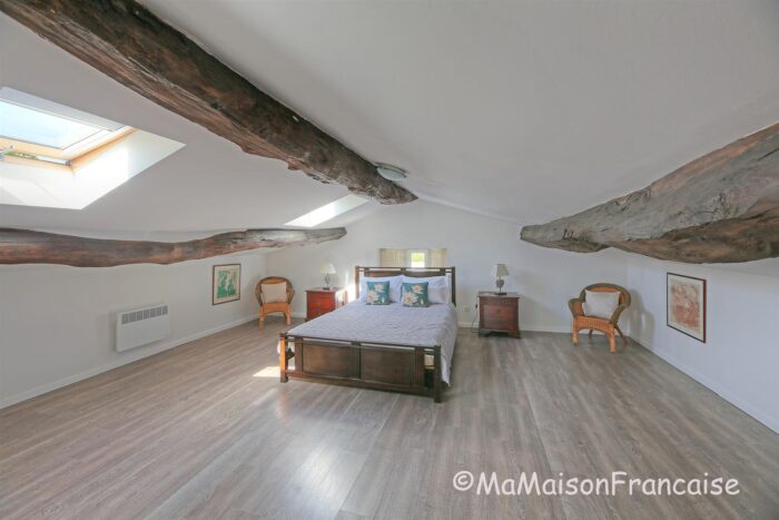 Image No.39-5 Bed House for sale