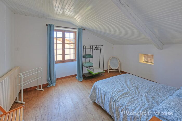Image No.14-4 Bed House for sale