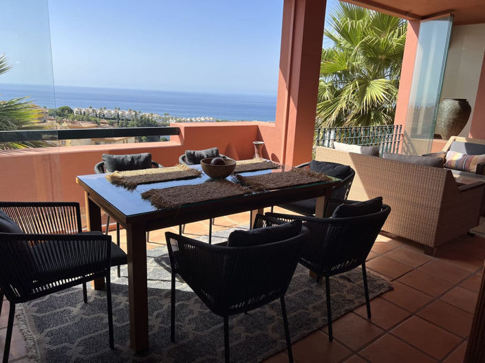 Image No.1-3 Bed Property for sale