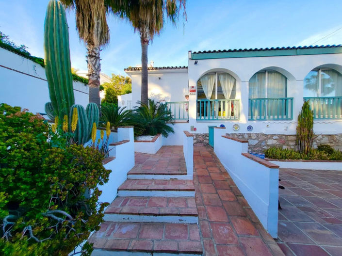 Image No.29-4 Bed Property for sale