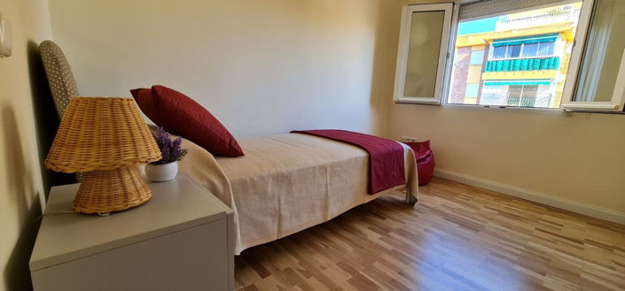 Image No.13-3 Bed Property for sale