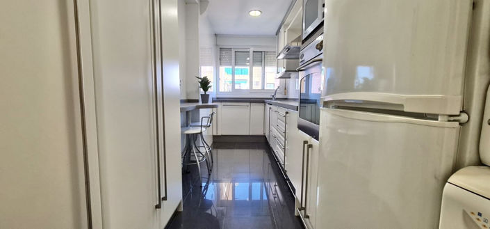 Image No.5-3 Bed Property for sale