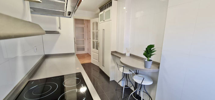 Image No.6-3 Bed Property for sale