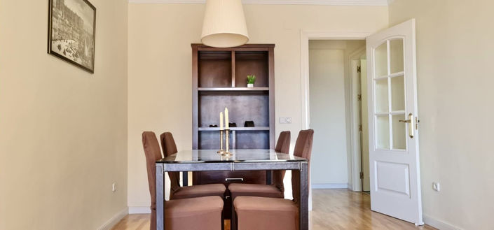 Image No.8-3 Bed Property for sale