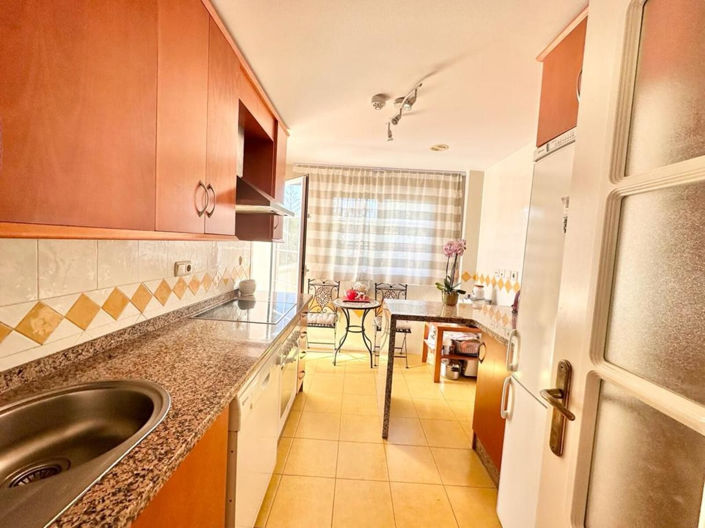 Image No.6-1 Bed Property for sale