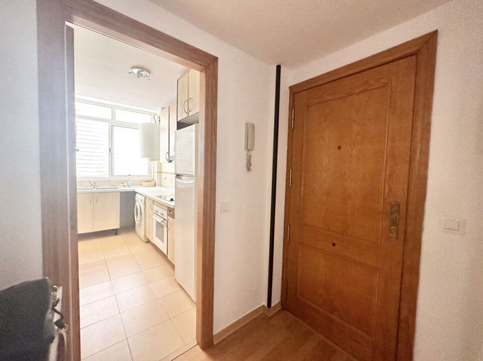 Image No.18-2 Bed Property for sale