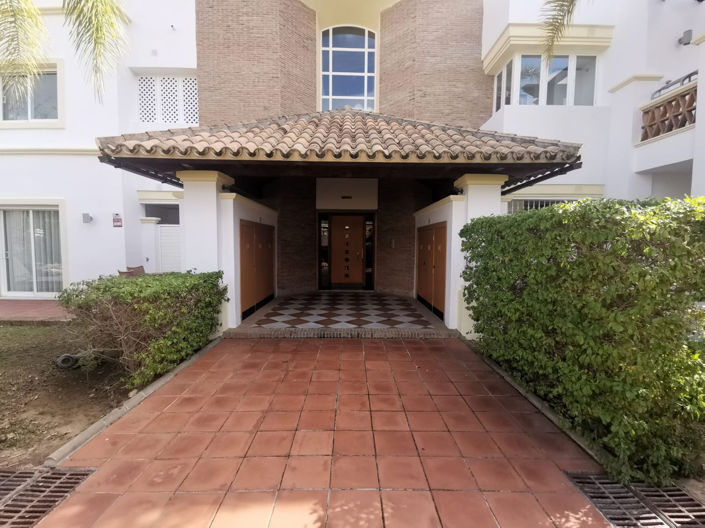 Image No.24-3 Bed Property for sale